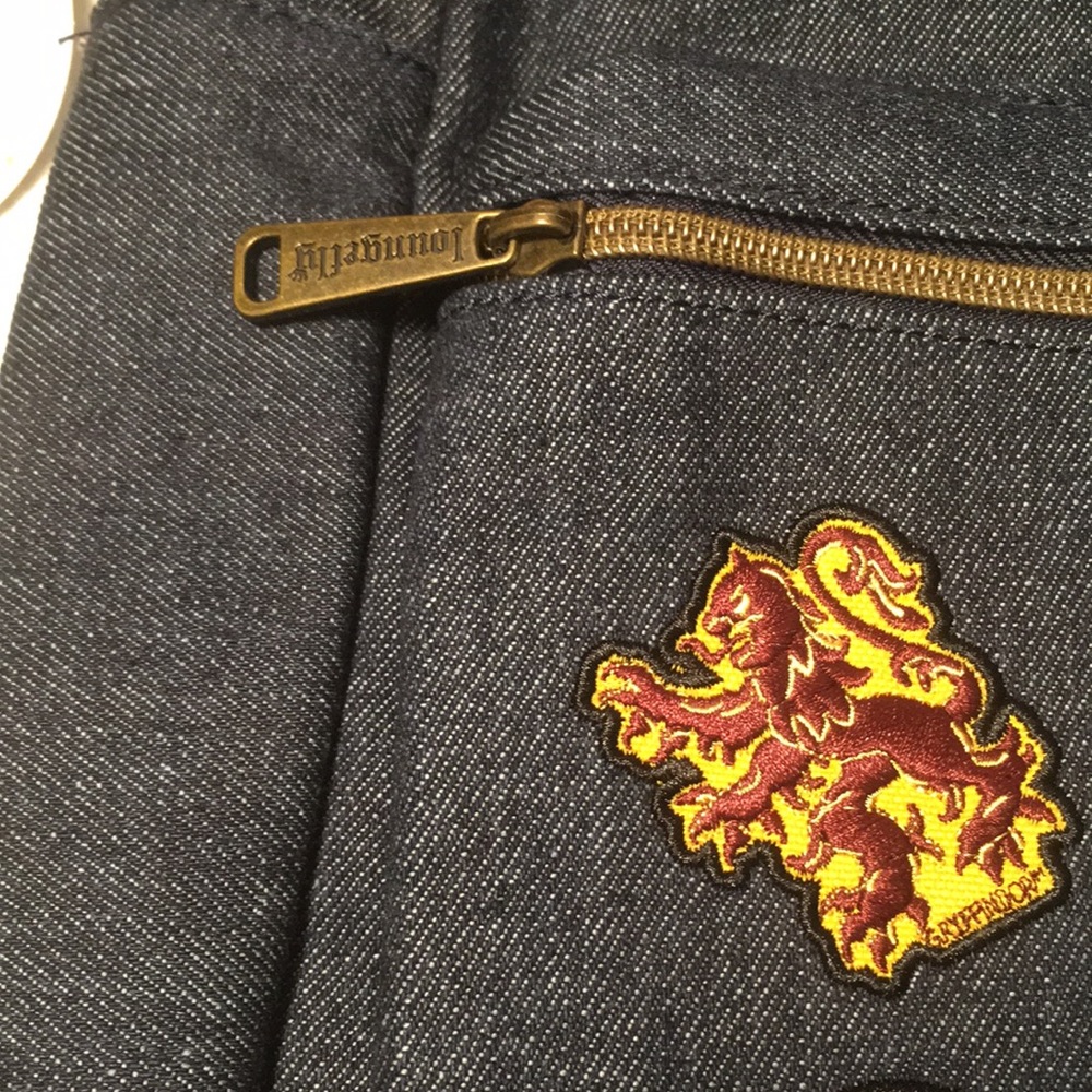 Loungefly Harry Potter Hogwarts Denim Backpack - Picture 11 of 12